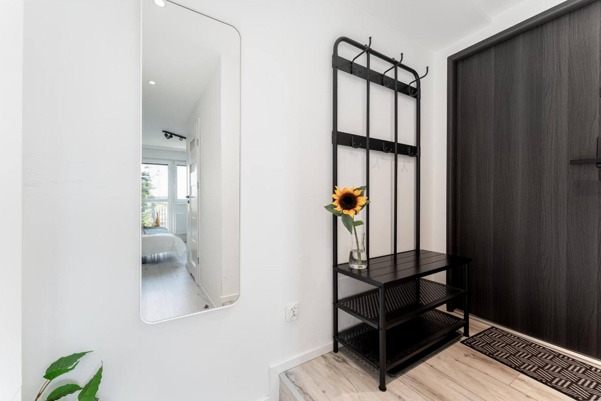 Czarnowiejska Mini Studio With Loggia Krakow Bagian luar foto